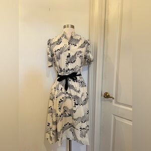 Vintage It’s A Leigh Cream and Black Abstract Floral Pattern Belted Midi Dress